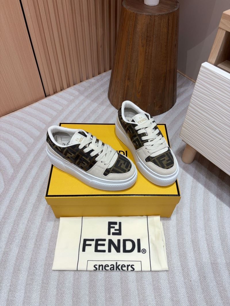 Fendi Low Shoes